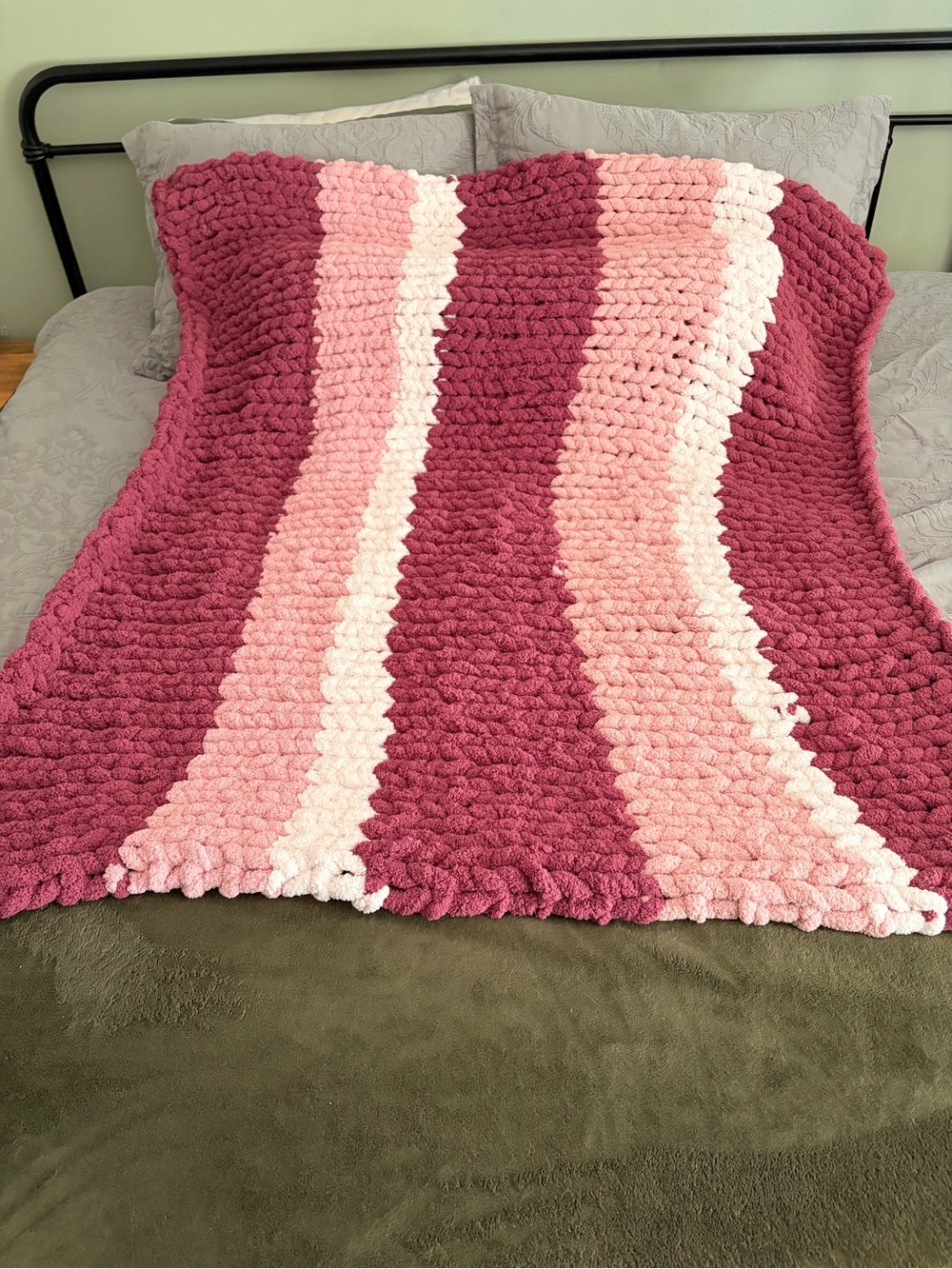Handmade Chunky Knit Blanket 💗✨